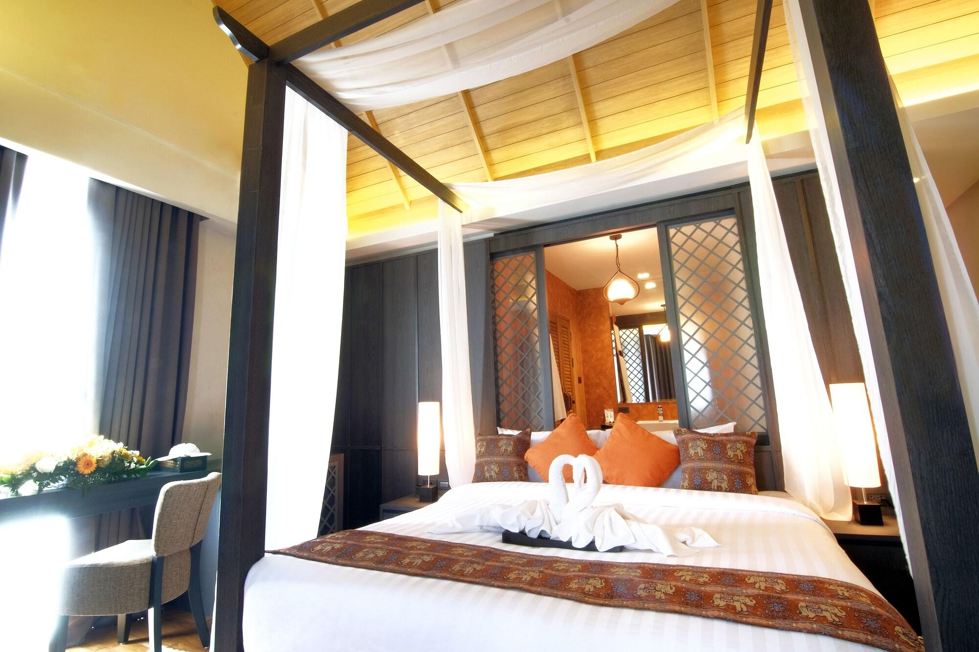 Khách sạn Tapae Gate 4*